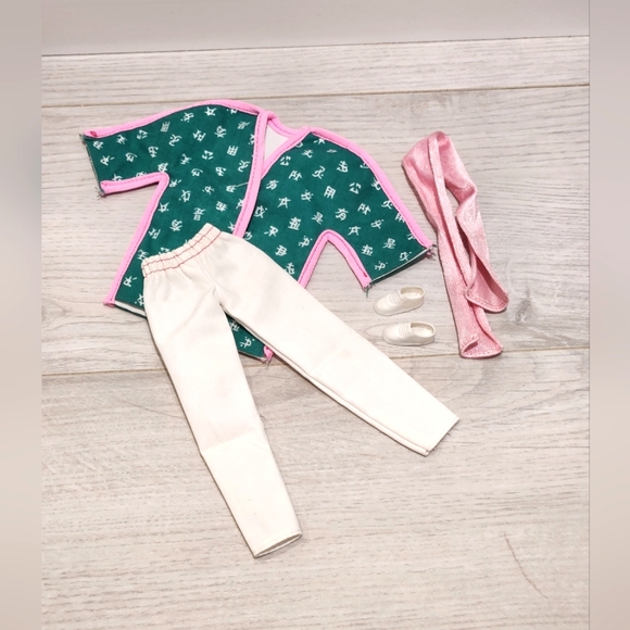 2/$20 1985 Barbie Twice as Nice Fashions - Picture 4 of 8